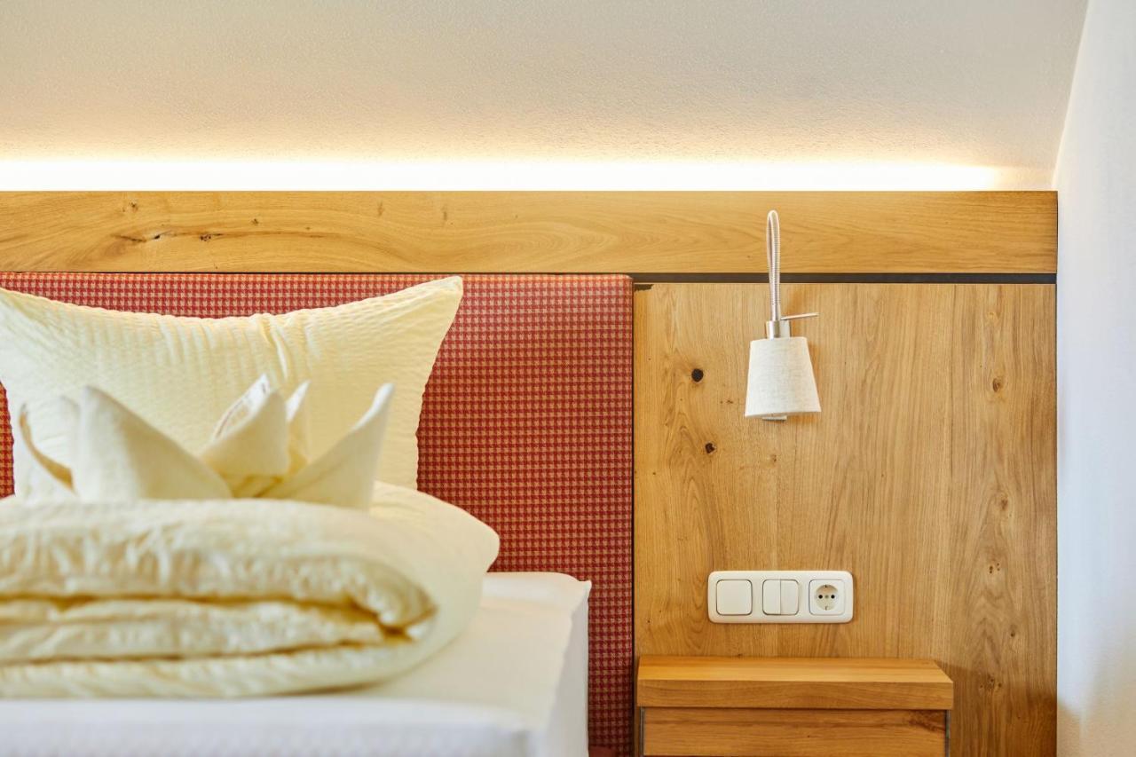 Appartement Traumblick Mit Indoorpool Und Privater Sauna Bad Goisern Zewnętrze zdjęcie